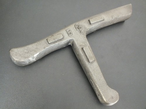 Large vintage blacksmiths - large,