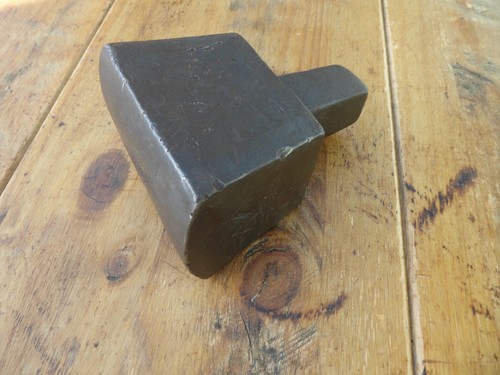 Blacksmiths anvil hardy - blacksmiths,