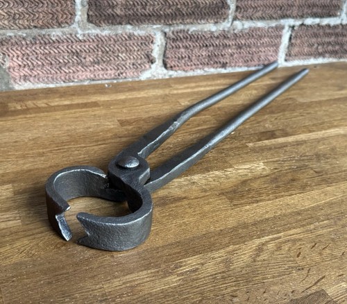 Vintage blacksmith v - 21”,