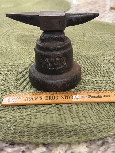 Very old tool bush - old,