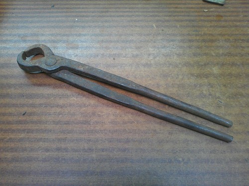Blacksmith tongs long - tongs, 14-1/2"