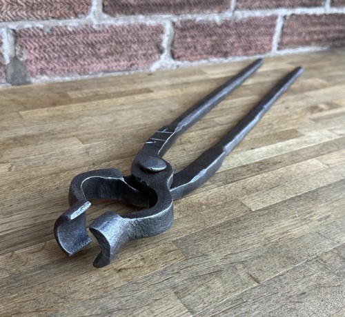 Vintage blacksmith round - vintage,